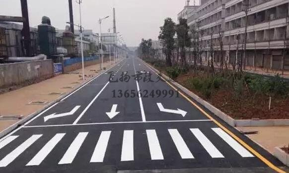 蘇州停車(chē)場(chǎng)劃線施工隊(duì)，蘇州哪里有做停車(chē)場(chǎng)劃線？ 