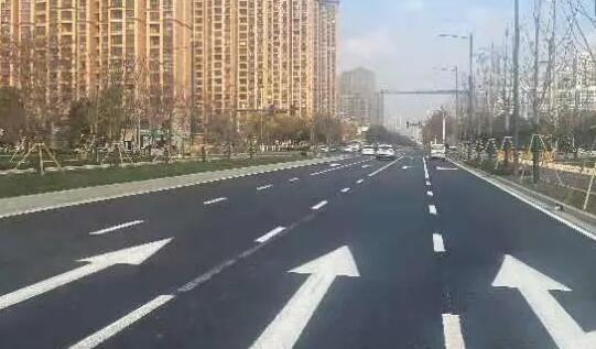 蘇州小區(qū)內(nèi)的市政道路應(yīng)如何劃線？